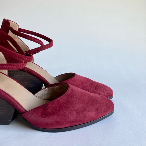 Eileen Fisher Burgundy Suede Leather Ankle Strap Almond Toe Slingbacks size 11 - Picture 4 of 16